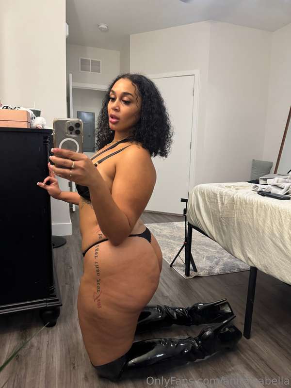anitaisabella