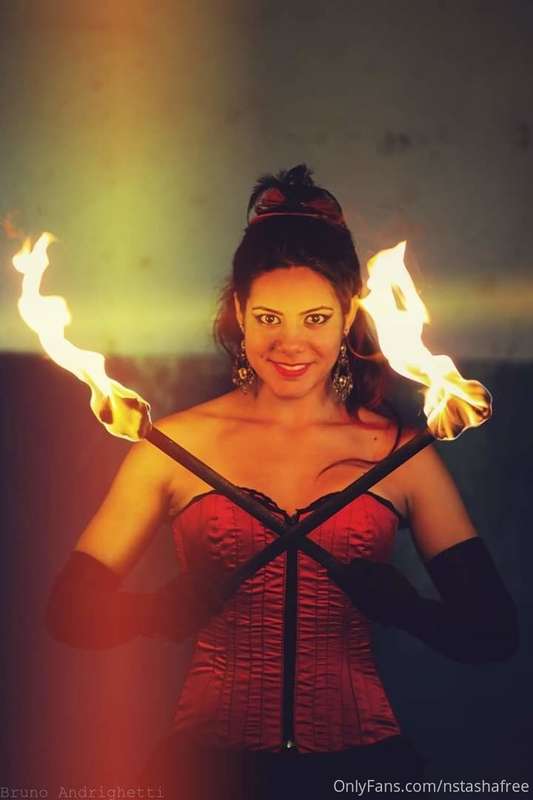 Signo de fogo Sou intensa como ele Será que vcs aguentam?😈🔥