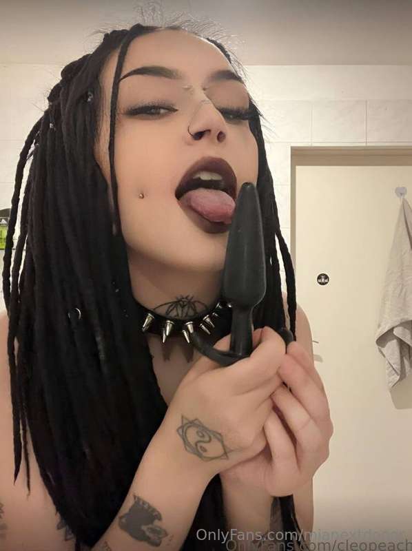 📌 FREE SUBSCRIPTION TODAY ONLY📌 @cleopeach😈CUSTOM😈@cleopeach..