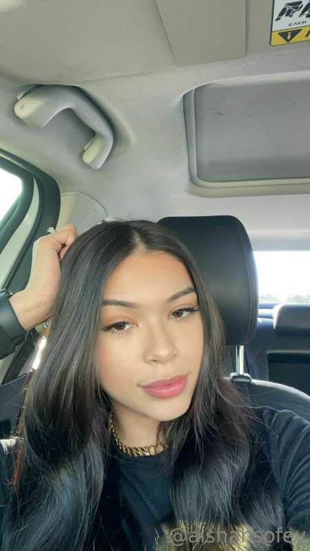 Aishah Sofey 在 Tocromo 的第 443 張照片