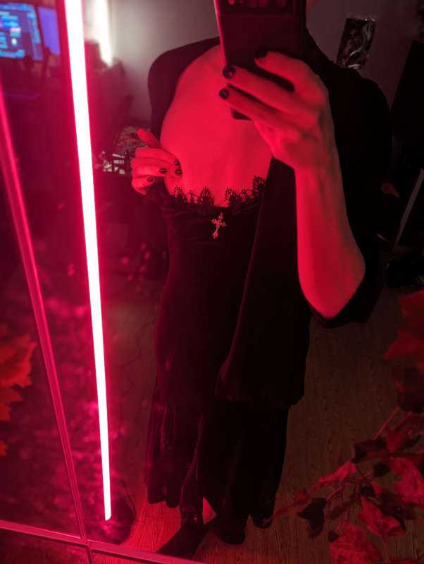 akirablush image #3
