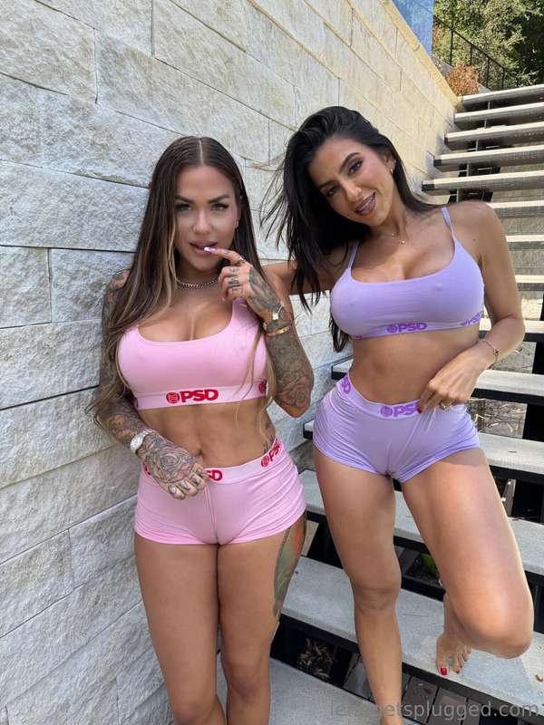 lenatheplug image #0