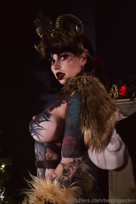 I know you’ve been bad all year! 😘 Merry Krampus! 