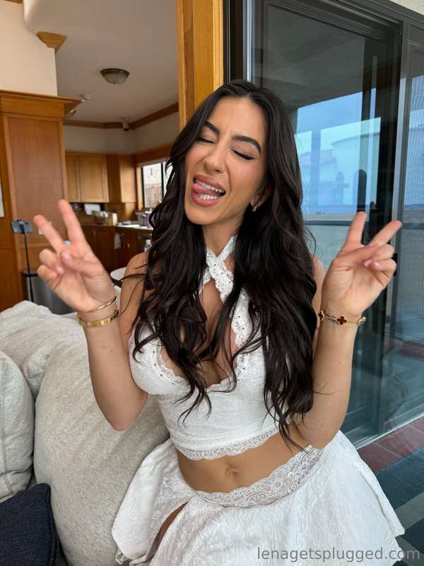 lenatheplug image #0