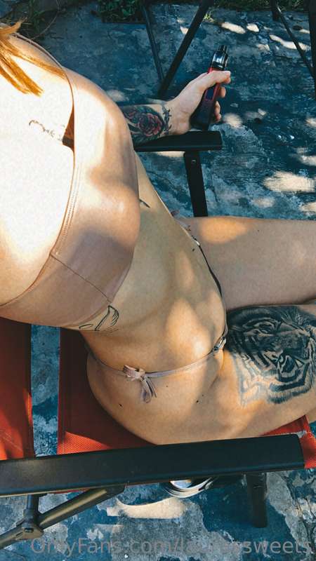Like my new tats daddyy? 🤭 #sweetlaura