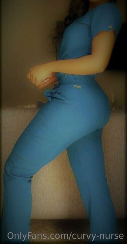 curvy-nurse