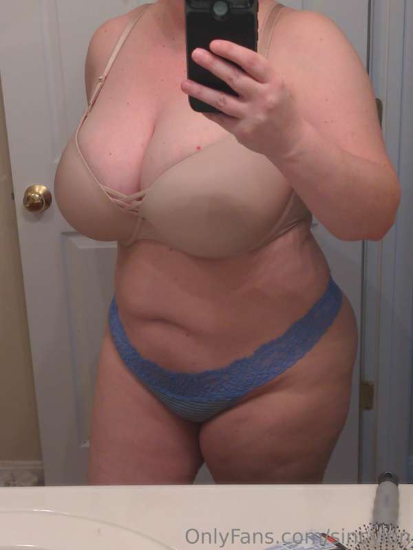 Have a marvelous Thong Thursday!