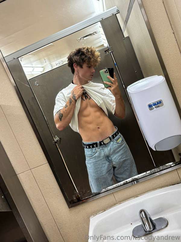 itscodyandrew