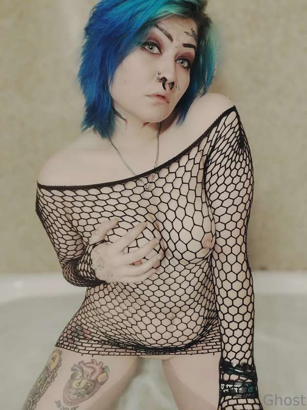 urghostgurl666 image #4