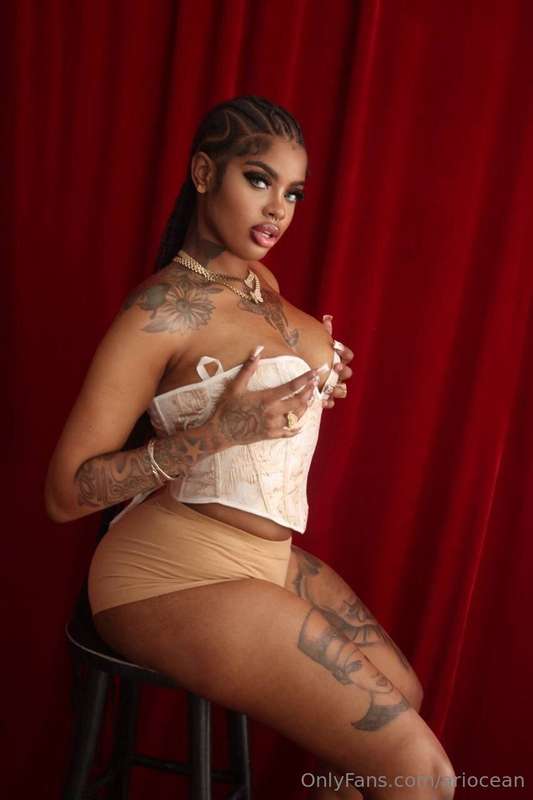 FASTEST FAN TO TIP $10 GETS $100 BUNDLE RIGHT NOW!!