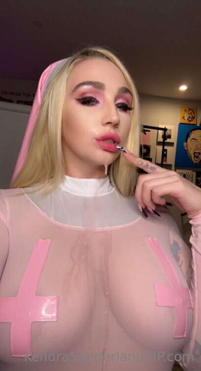Photo 271 of Kendra Sunderland on Tocromo