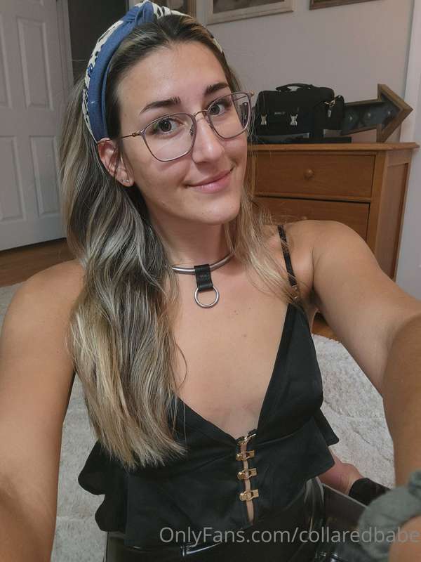 collaredbabe image #1