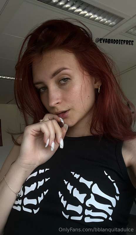 💋🔥 @evabaddiefree  💋🔥  @evabaddiefree  💋🔥𝕀 𝕒𝕞 𝕒 𝕙𝕠𝕥 𝕣𝕖𝕕𝕙𝕖𝕒𝕕 ..