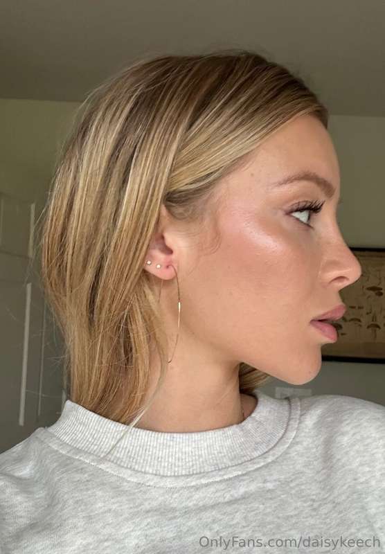 daisykeech photo