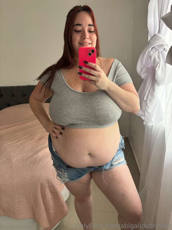 abigaildubrovski image #0