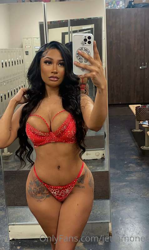 💦