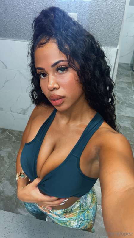 Your new favorite toy? these tits.... use them right 😈