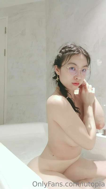 มาช่วยกันทวงรูปหน่อยนะ 😂