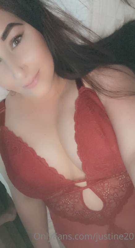 Ready for some girl on girl content? 🤩😘😋