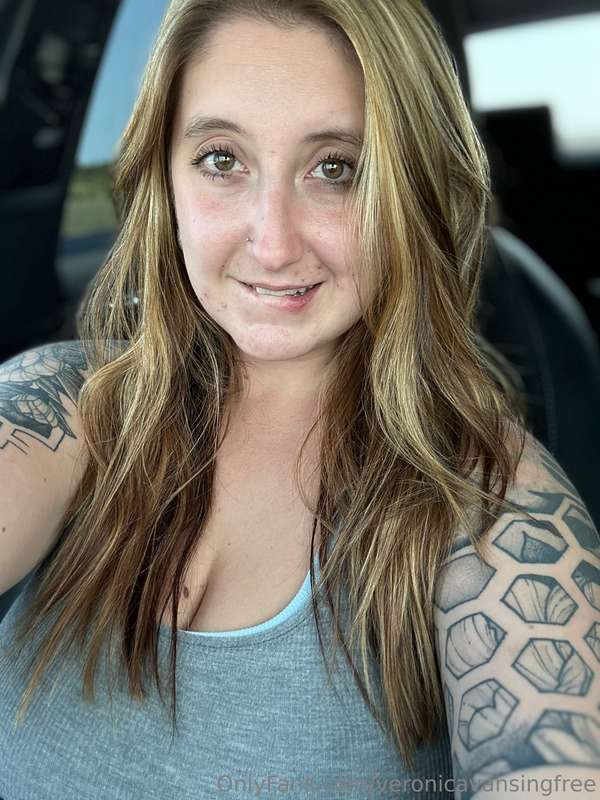veronicavansingfree