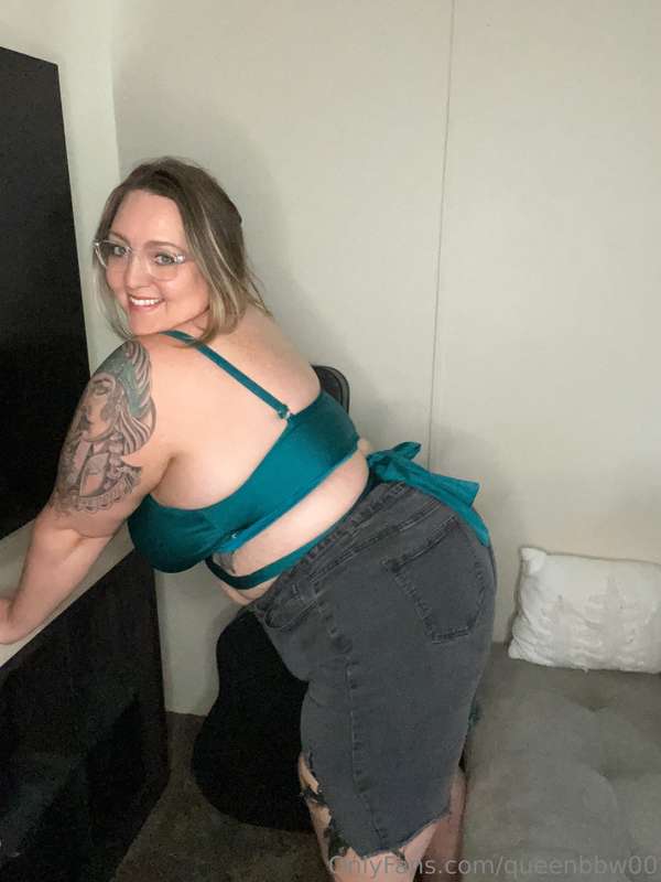 queenbbw00 image #2