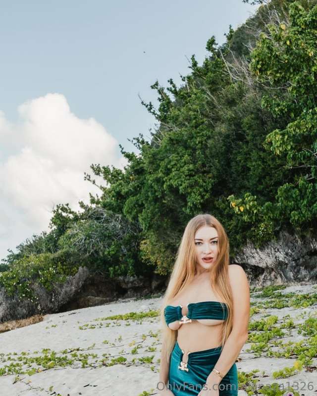 Another wonderful day in paradise! 🏝️
Meanwhile, i’ve create..