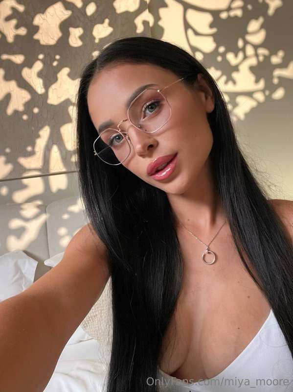 miya_moore