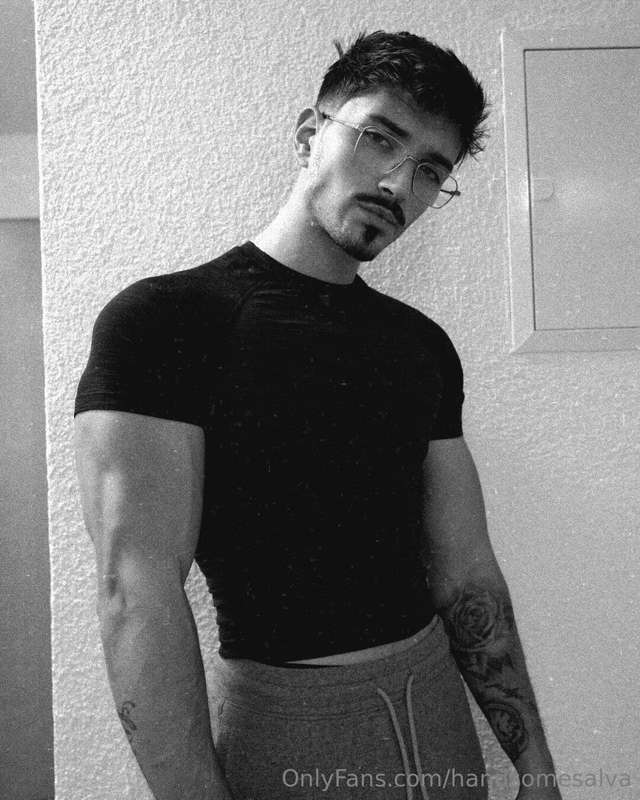 handsomesalva