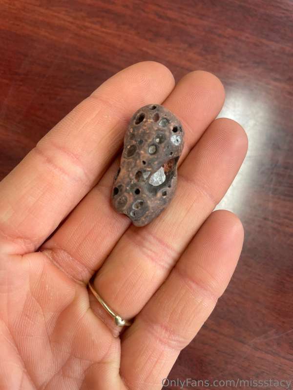 Here is that stone before I wrapped it along with the others..