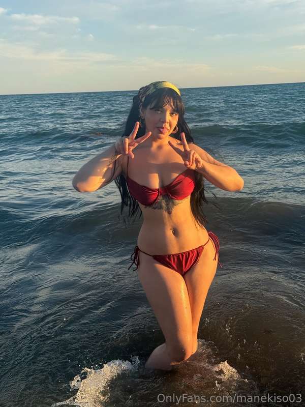 Bikini mood: take it off for me 💦