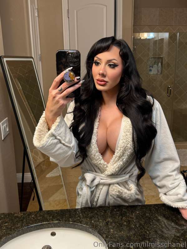 I'll be in bed, are you going to miss it?😈🥵
