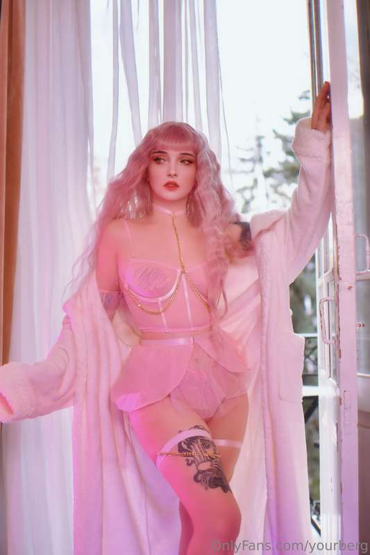 Uncensored set photos after payment ✨️