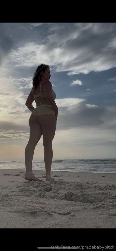 Am I as pretty as the ocean?