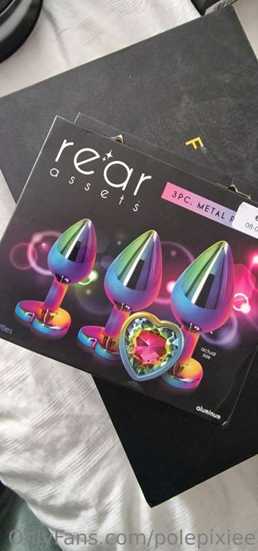 BUTT PLUG EDITION 75% off for my VIPs ($15) for the next 24 ..