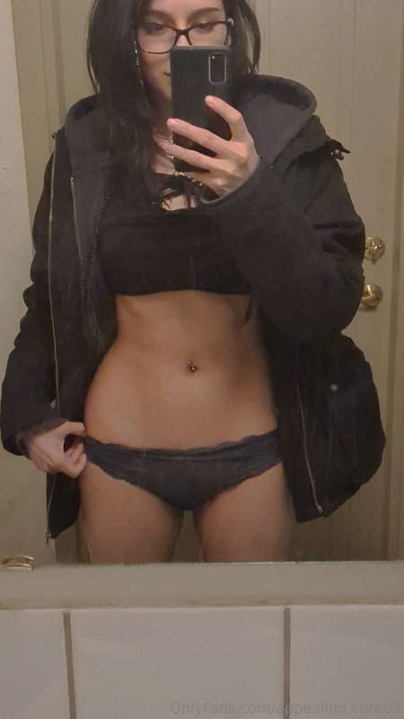 Hello my loves<3 Soon I will be able to start replying to al..