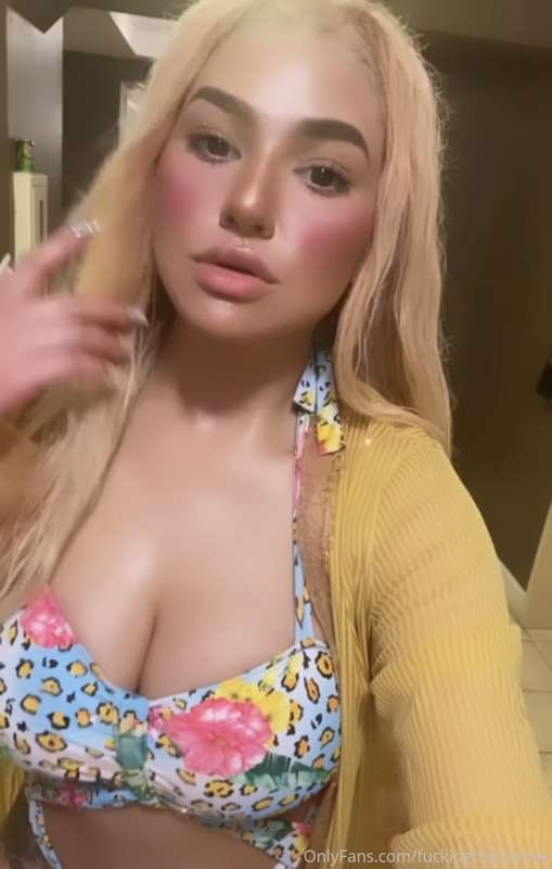 𝕀 𝕨𝕒𝕟𝕟𝕒 𝕡𝕝𝕒𝕪 𝕨𝕚𝕥𝕙 𝕞𝕪 𝕡𝕦𝕤𝕤𝕪 𝕗𝕠𝕣 𝕪𝕠𝕦! 💕💦😍😇 tip $5 if you want ..