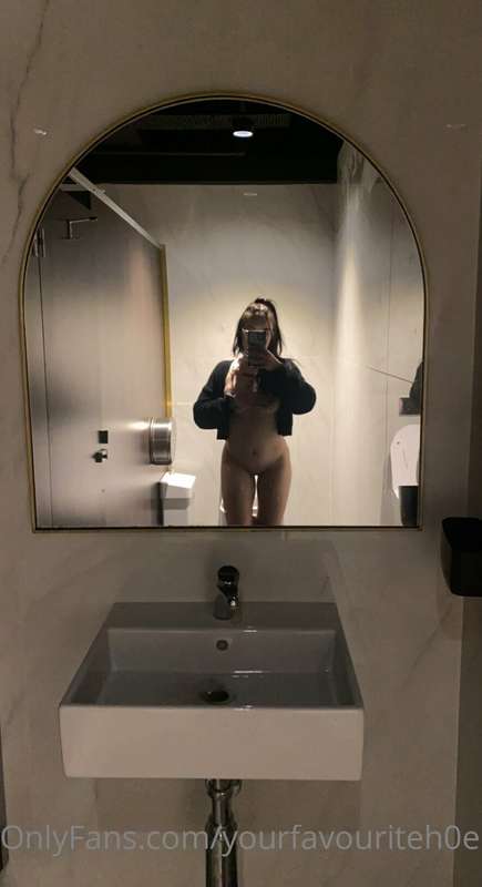 Thought I looked hot in the club bathroom last night so took..