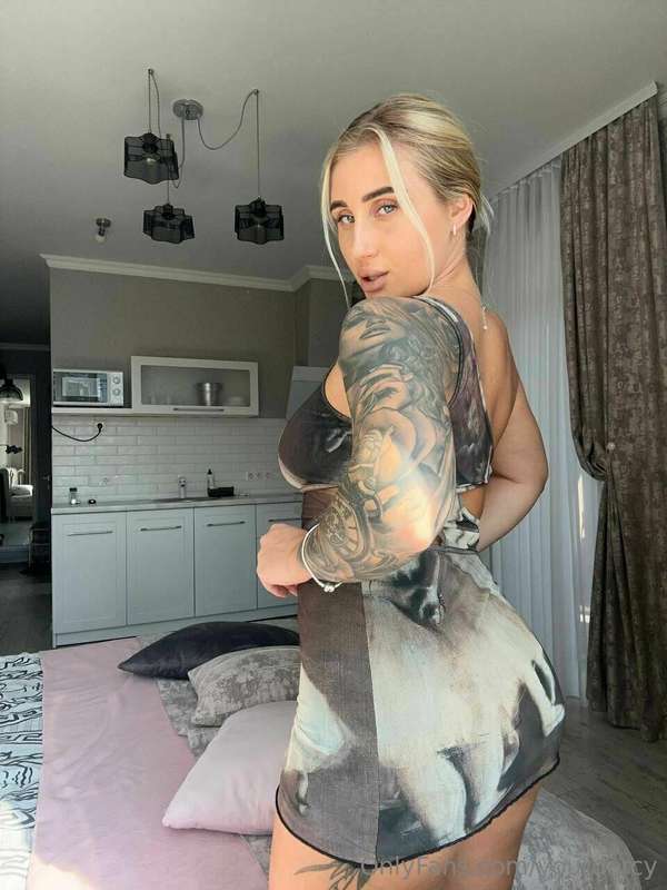 Is that dress short enough?🥰