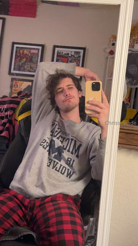 Mirror selfie😜🍆