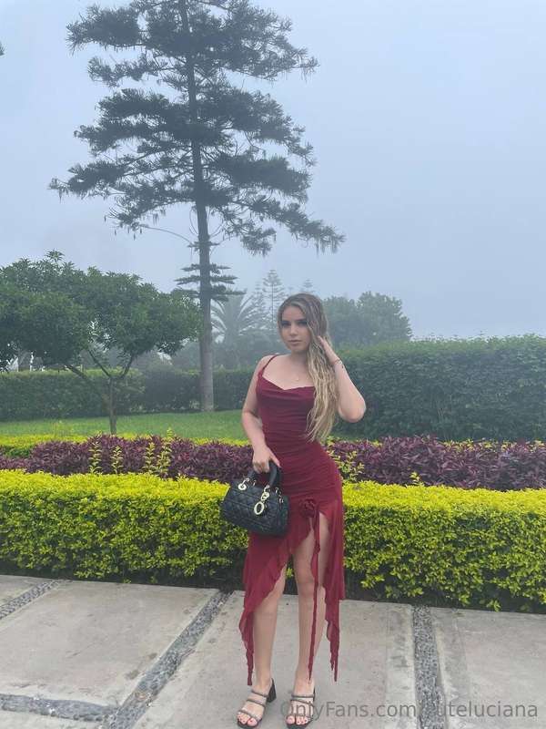 Am I the woman of your dreams? 🙈