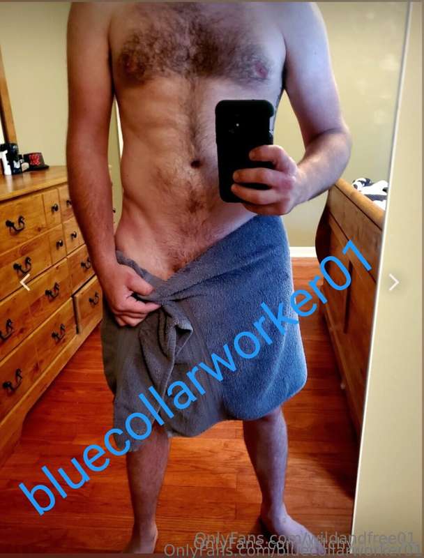 Hey guys! Check out this sexy hunk!@bluecollarworker01Just a..