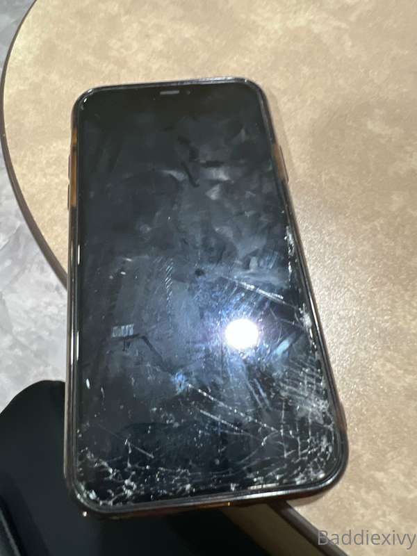 I've been MIA because i broke my phone.... I'm raising some ..