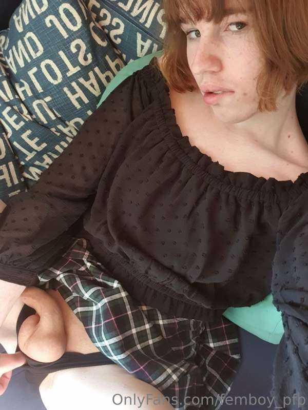 femboy_pfp image #8