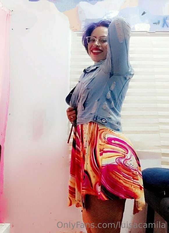 Put your hands on my hips💋