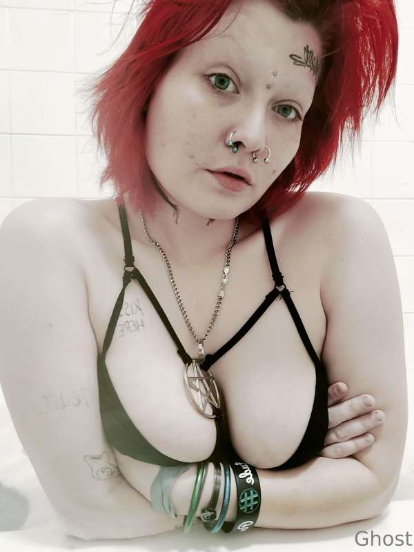 urghostgurl666 image #2