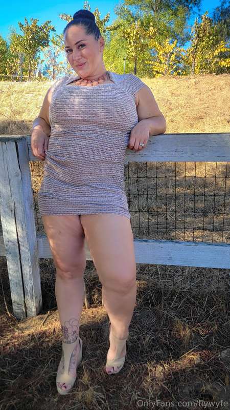 Thick thighs save lives 🩷🍑♡ Flywyfe ♡
