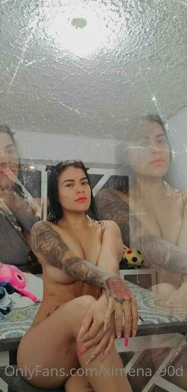 😈
