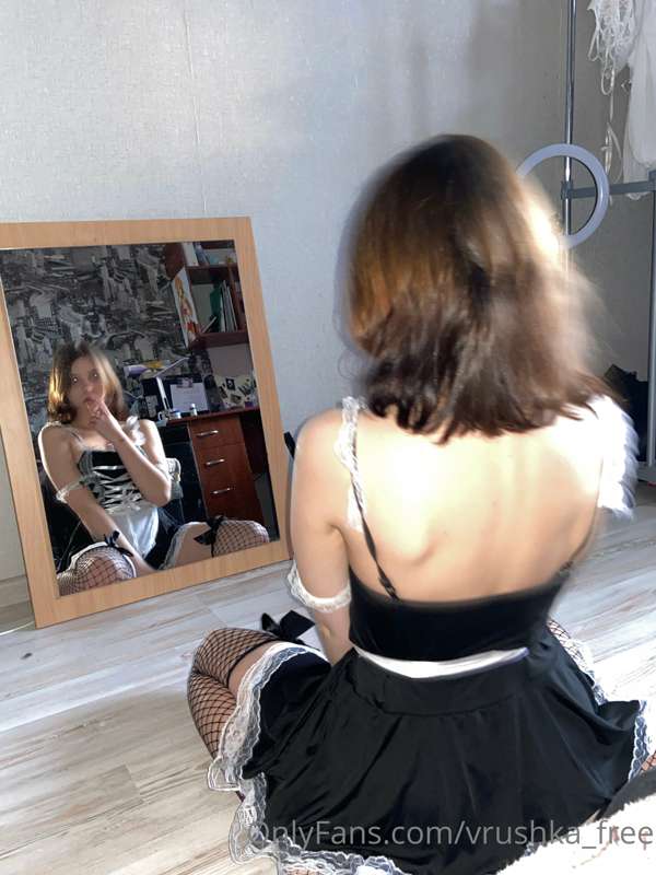 did you call the maid?😎
