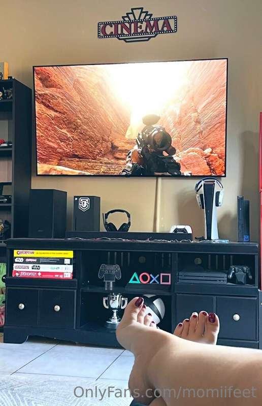 So who’s going to rub my feet while I play the new call of d..