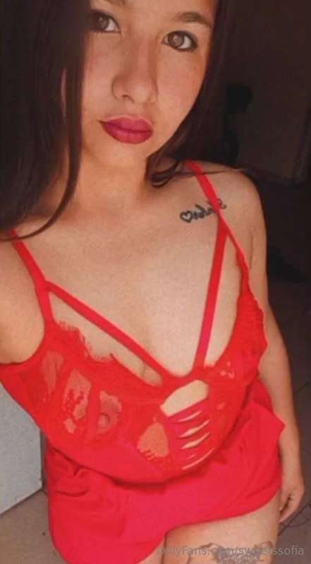 @luisanaxxx FREE OFGuess which side of me you're going to se..